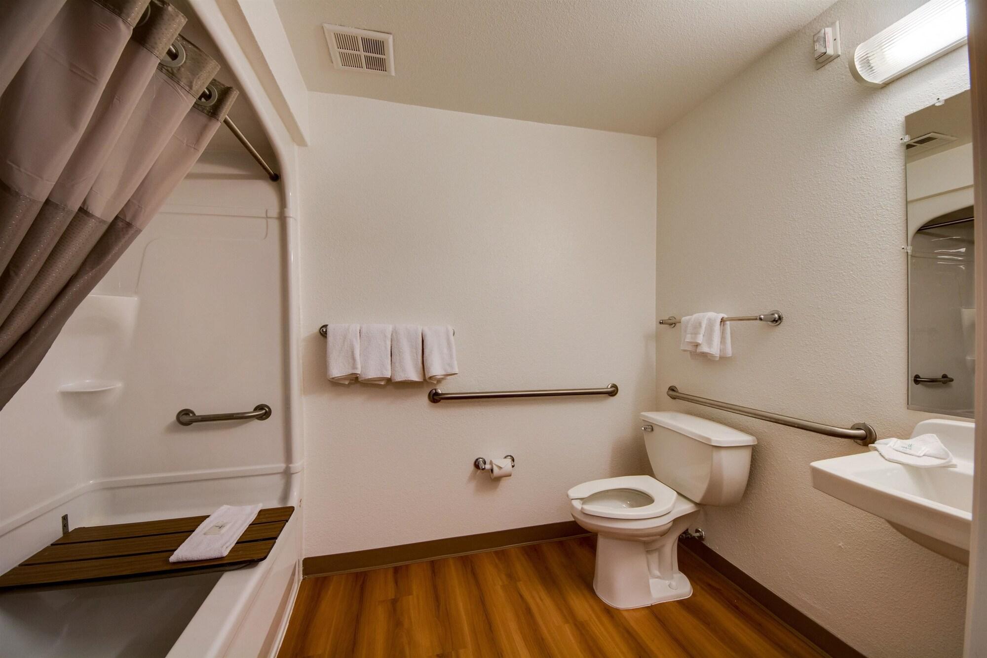 6-brownsville, Tx Hotel 2*