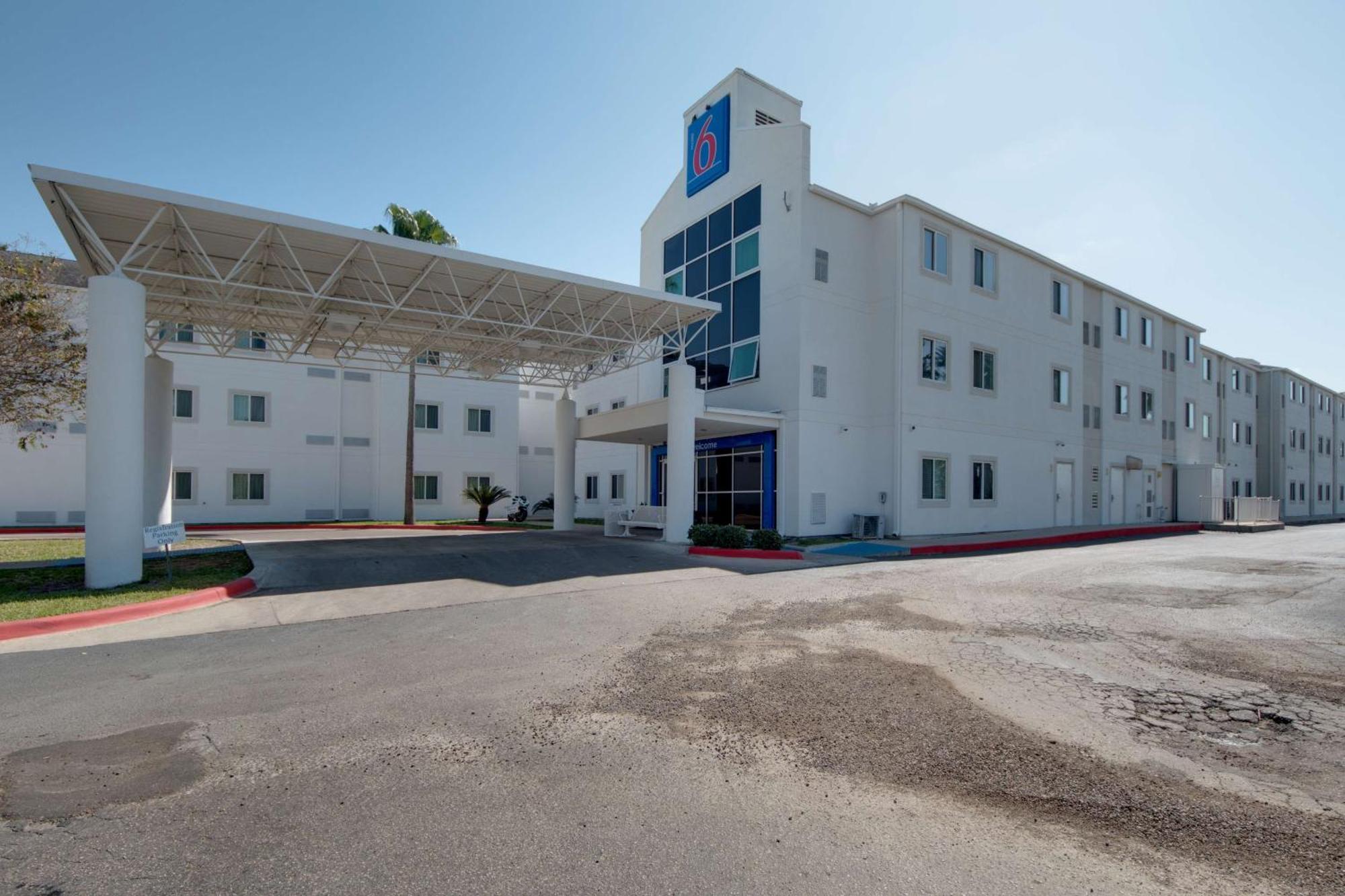 6-brownsville, Tx Hotel 2*
