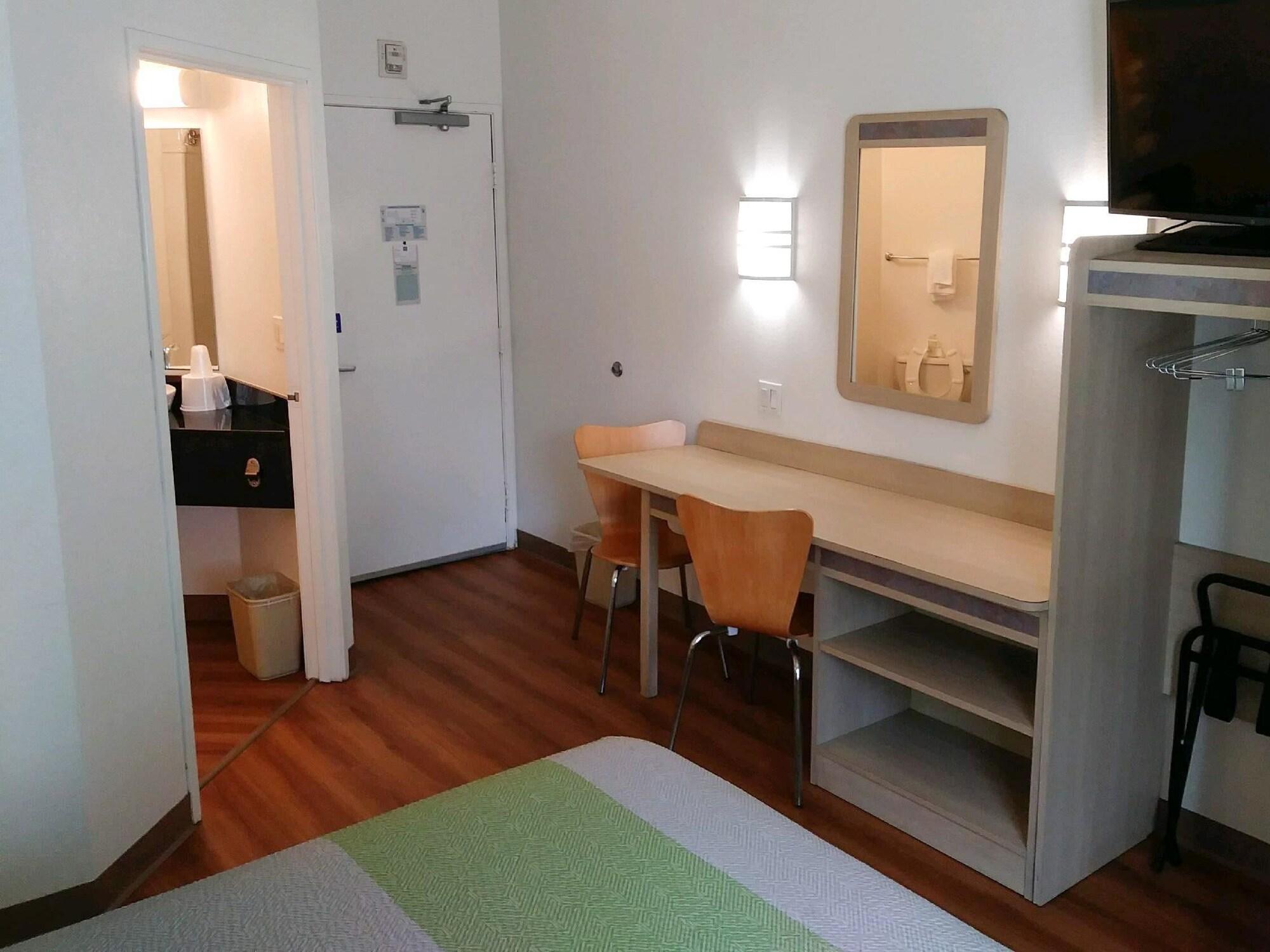 6-brownsville，Tx Hotel brownsville酒店